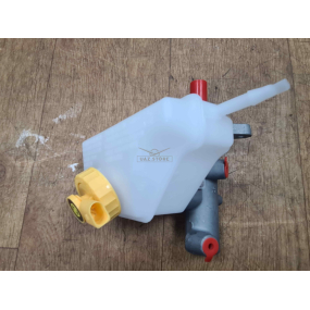 Цилиндр (ATE-аналог ЭкспертДеталь) главный гидравлических ТОРМОЗОВ с одним бачком 452 н.о. (ЛЕВО)