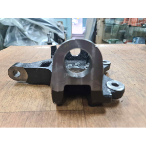 Корпус поворотного кулака переднего моста УАЗ-Профи (с 2021 года - ''со ШТИФТОМ'') левый