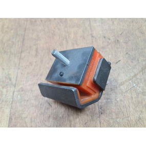 Опора двигателя IVECO передняя Полиуретан