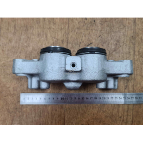 Блок цилиндров ТОРМОЗА ДИСКОВОГО с ПОРШНЯМИ левый