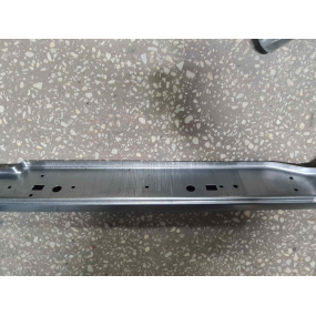 Подножка Patriot (внутренняя) правая (порог) НОВОГО ОБРАЗЦА - без кронштейна