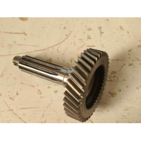 Вал РК КОСОЗУБОЙ - привода заднего моста РК № 2 (мелкий внутренний зуб) - Завод