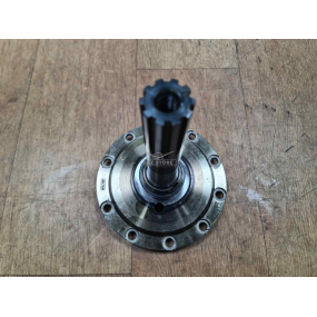 Вал ведомый шестерни колесного редуктора переднего моста правый MetalPart