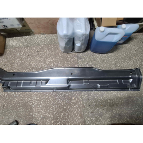 Соединитель порога Patriot левый (С кронштейном подушки / БЕЗ упоров бака)