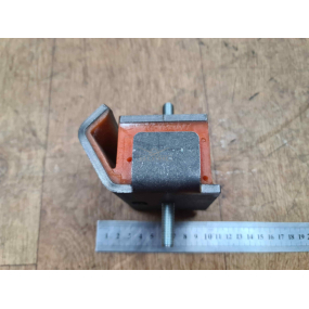 Опора двигателя IVECO передняя Полиуретан