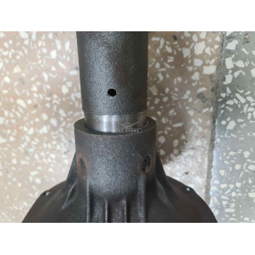 Крышка картера моста заднего гибридного 452 с кожухом полуоси (для автомобилей без АБС)