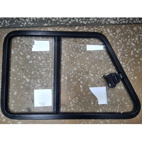 Окно раздвижное 452 (в дверь переднюю левую)