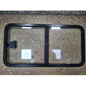 Окно раздвижное 452 (в дверь салона)