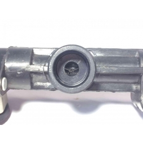 Топливопровод со штуцером и редукционным клапаном ЕВРО-2  (УАЗ с двигателем 4091.10, ГАЗ с двигателями ЗМЗ-4062.10, 40522.10, 4052.10)