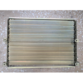 Жалюзи радиатора в сборе (старого образца) - ухо сбоку