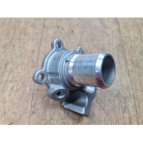 Термостат с корпусом (для Patriot с двигателем Iveco) LEX - 82 градуса