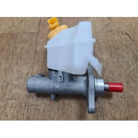 Цилиндр (ATE-аналог ЭкспертДеталь) главный гидравлических ТОРМОЗОВ с одним бачком 452 н.о. (ПРАВО)