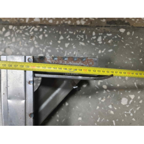 Поперечина кузова 469 (задняя) в сборе с усилителем и стойками заднего борта