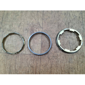 Синхронизатор двухконусный (3 передачи - сталь (серый)) 5-ти ступенчатой КПП Dymos