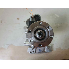 Адаптер карданной передачи - 01 - (176 - 136 - 140 - 162 мм между крайними отверстиями)