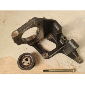 Кронштейн топливного насоса и генератора ЗМЗ-514 Евро-2, Евро-3 (с роликом)