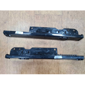 Салазки сидения переднего Patriot - (правая и левая) - (одно отверстие + два отверстия) - 11