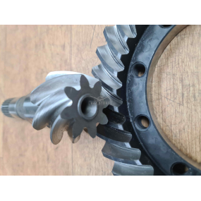 Главная пара NONAME - ШЛИФОВАНАЯ моста СПАЙСЕР 37/8