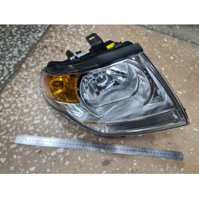 Блок-фара УАЗ-Профи правая